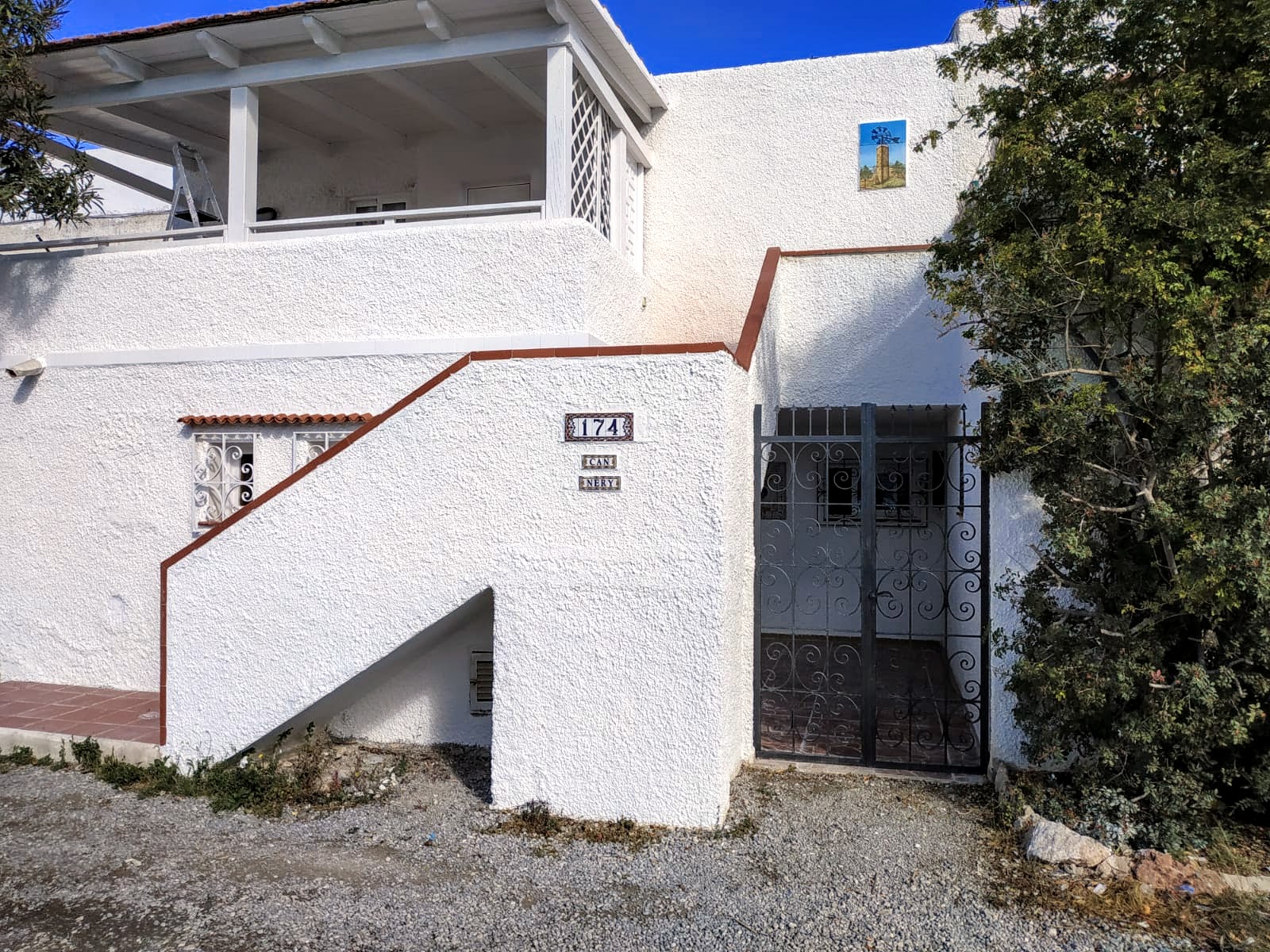 Casa adosada con 2 apartamentos independientes cerca de la playa