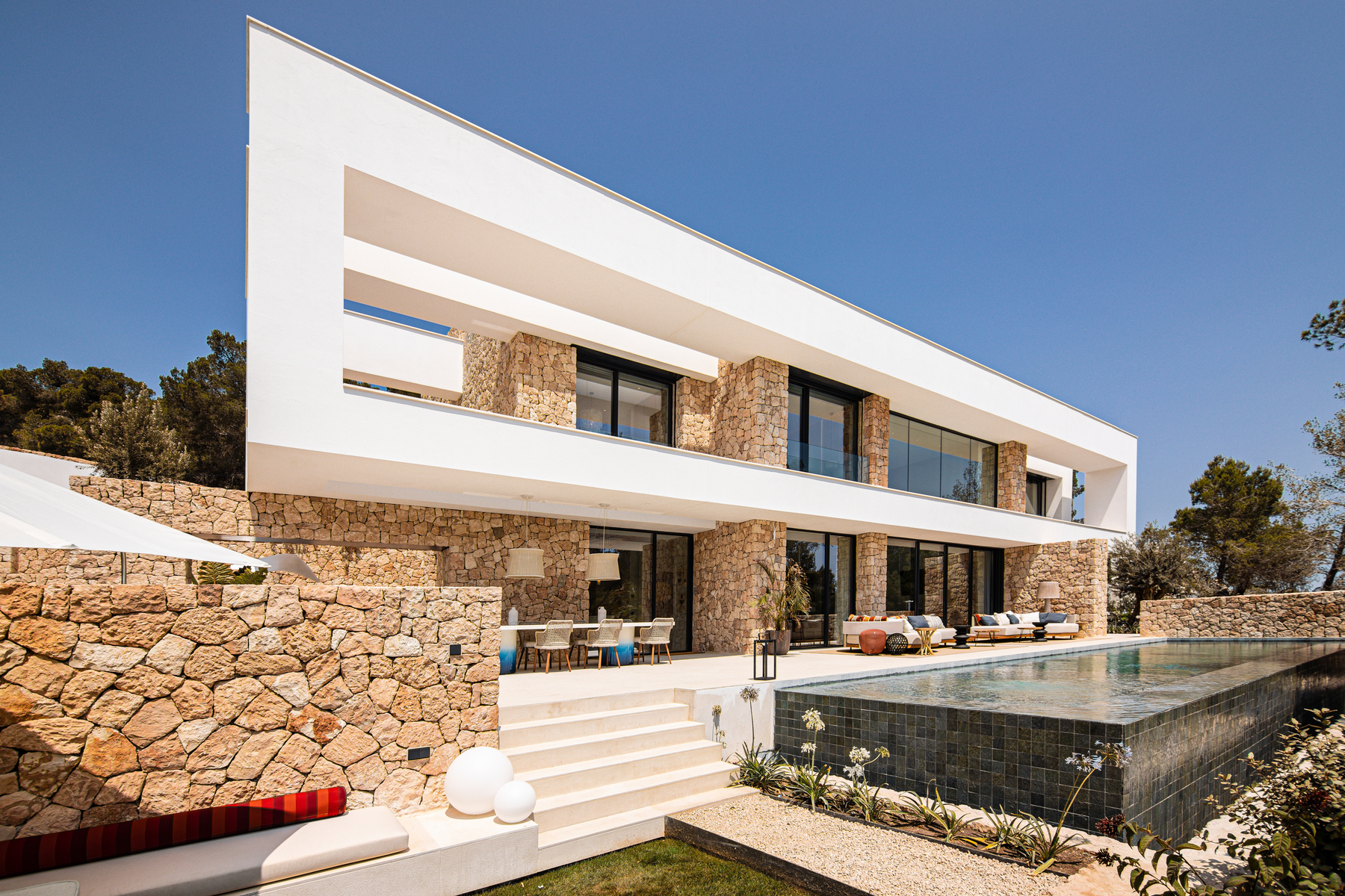 Projekt von 20 Luxusvillen in Roca Llisa in der Nähe des Golfplatzes von Ibiza