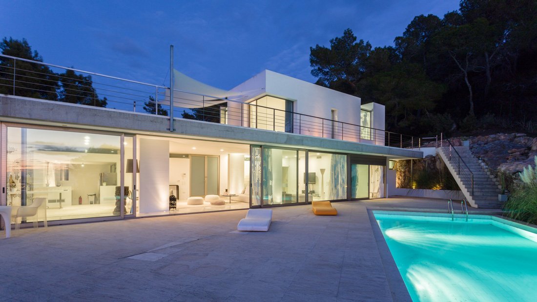 Amazing modern villa just 5 minutes from Ibiza.